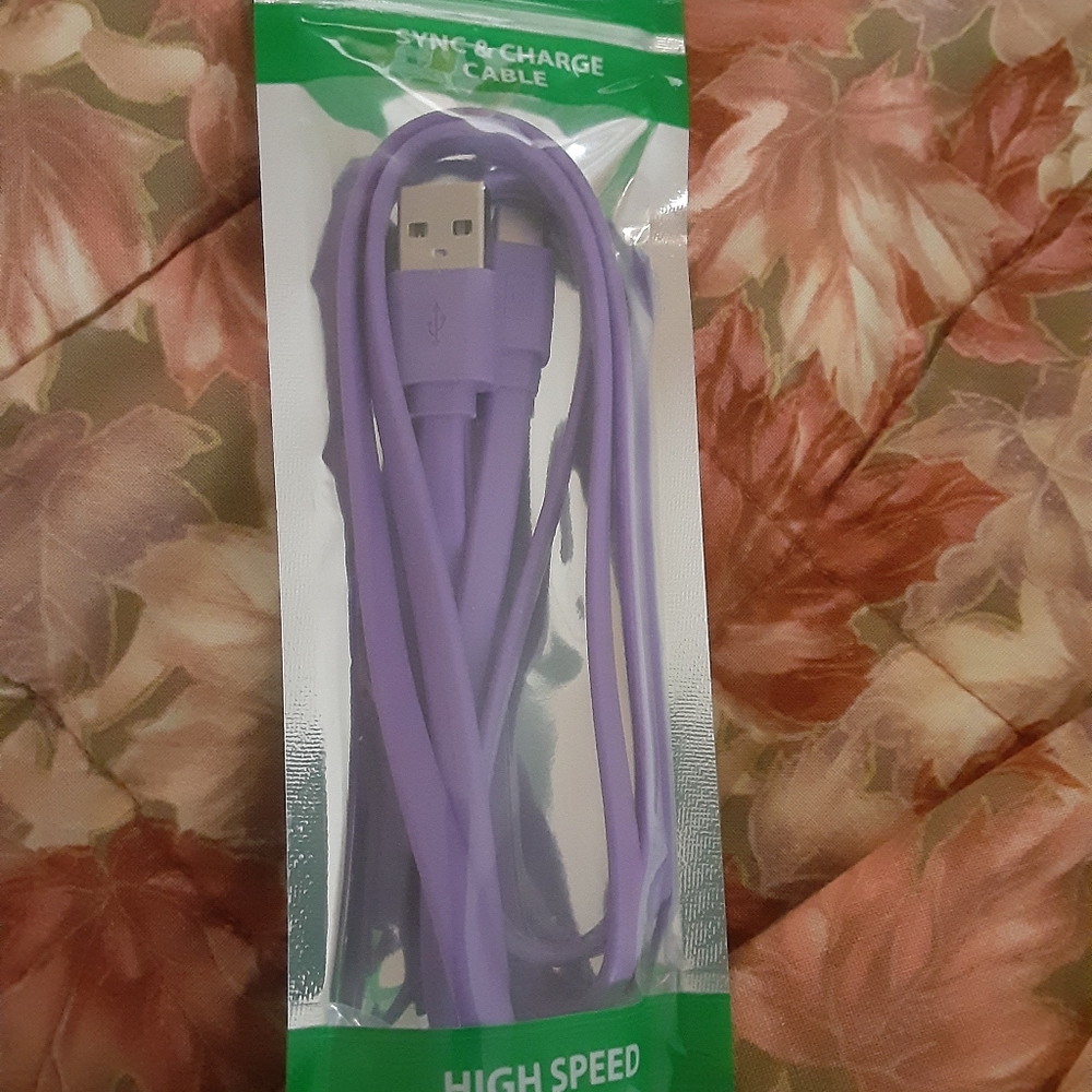 SYNC and charge cable